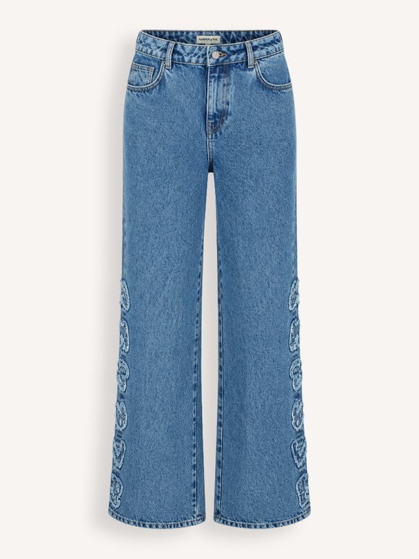 Yve, high waist wide fit jeans