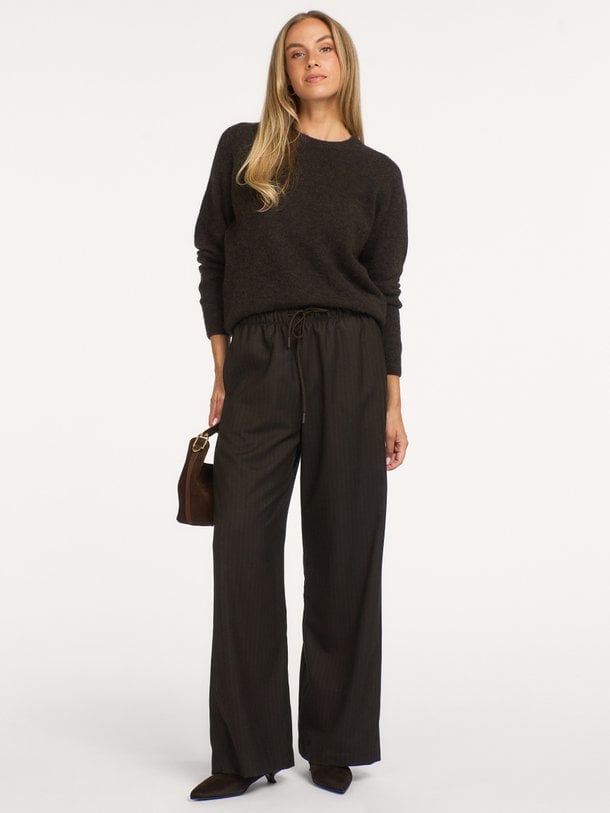 pelle pinstripe pants Pelle, viscosemix broek met krijtstreep
