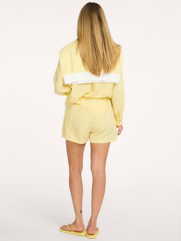 3080638003084 Melanie, viscose/linnenmix short met logo