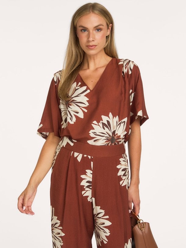 Maddi jane flower top Maddi jane, viscosemix top