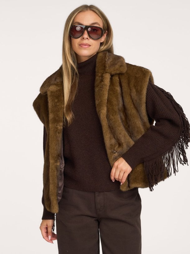 Furdy faux fur cape coat Furdy, fake fur jasje