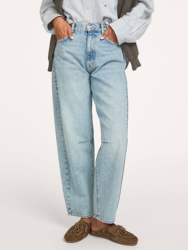 64/PARTHE62 D05 Kurtis, high waist barrel fit jeans