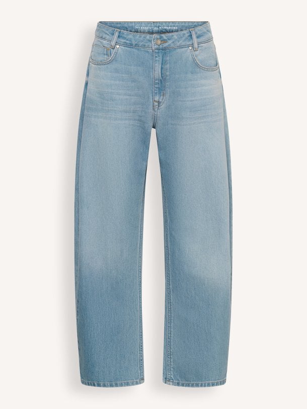Remmie, high waist barrel fit jeans