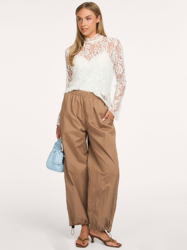 Meena, viscosemix kanten top