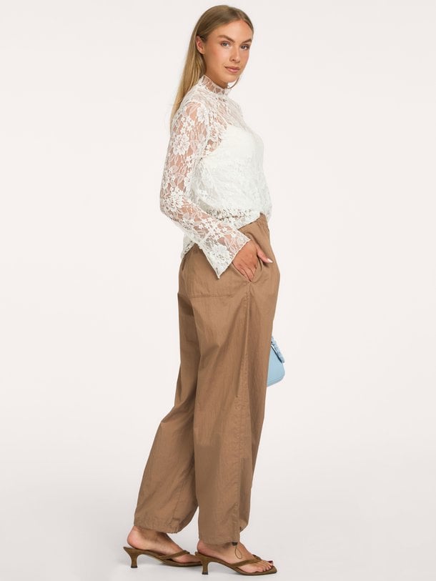 Meena, viscosemix kanten top