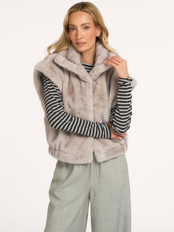 CELYAK Fake fur bodywarmer Celyak, fake fur bodywarmer