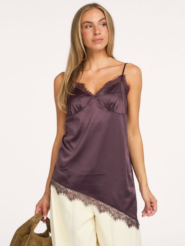 FAYE-SS Faye, viscosemix top met kant