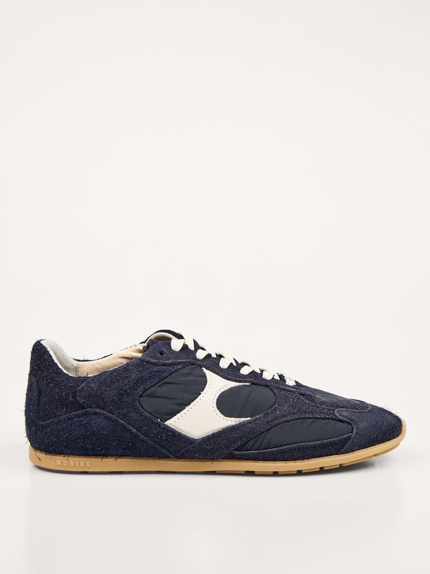 Riley Morgan (L) Riley Morgan, suède sneakers