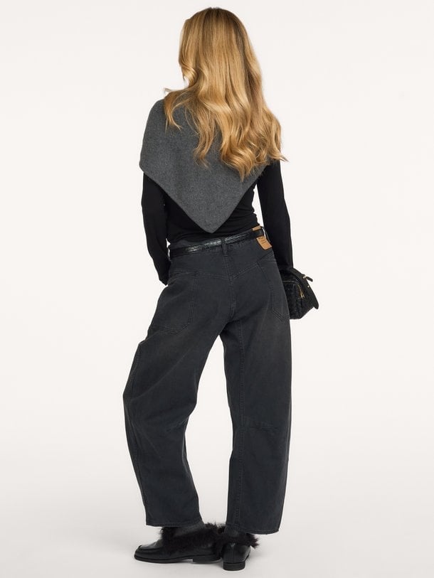 Bella Utility, high waist barrel fit jeans