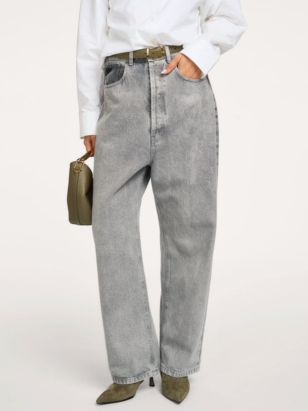Bruna, high waist barrel fit jeans