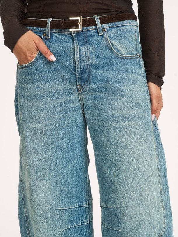 Aliana, mid waist barrel fit non-stretch jeans