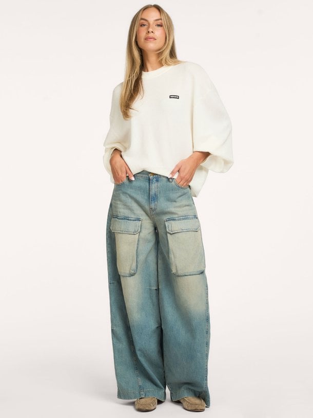 Aerea, wide leg cargo jeans
