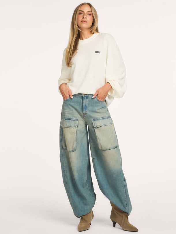 Aerea, wide leg cargo jeans