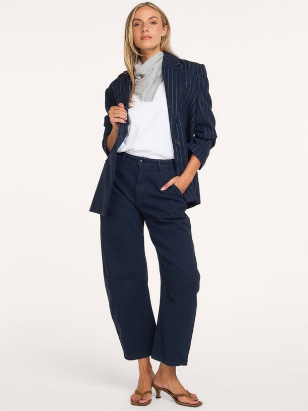 Dali Chino, high waist barrel fit jeans
