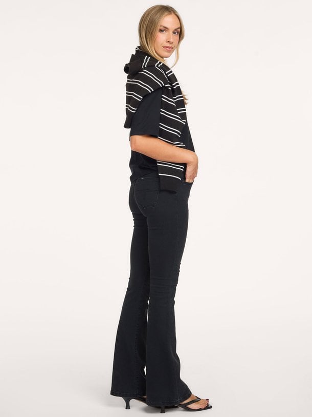 Raval 16, high waist flared fit jeans