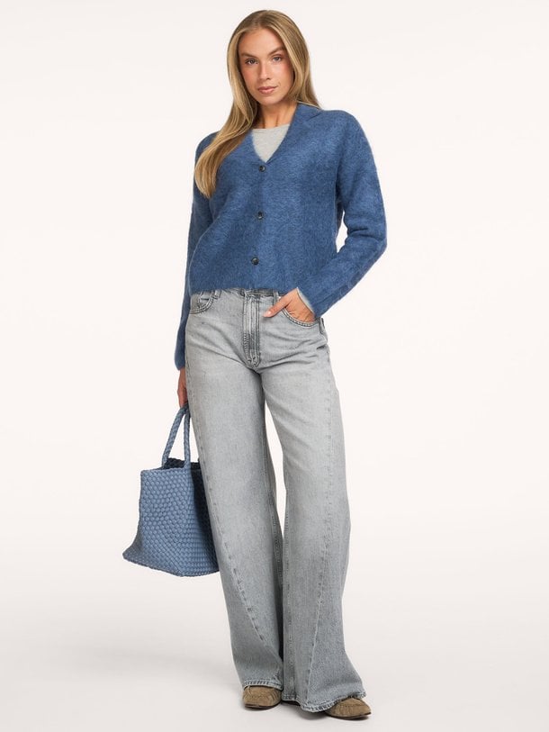 The Lemon Twist Sneak, high waist wide leg jeans