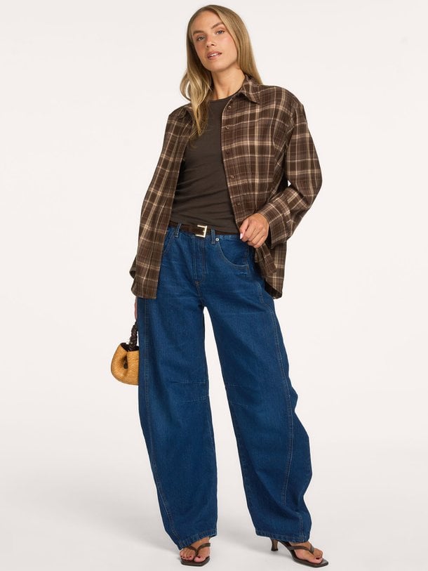 Aliana, mid waist barrel fit non-stretch jeans