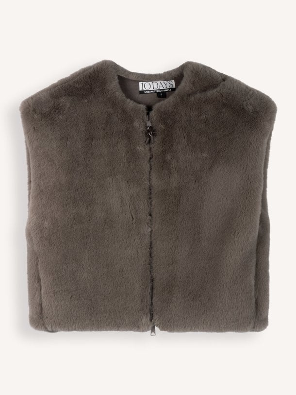 sleeveless fluffy vest Fake fur gilet