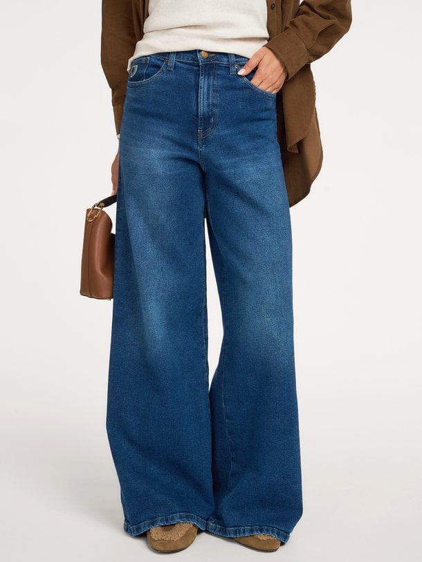 Marlene, high waist wide leg jeans