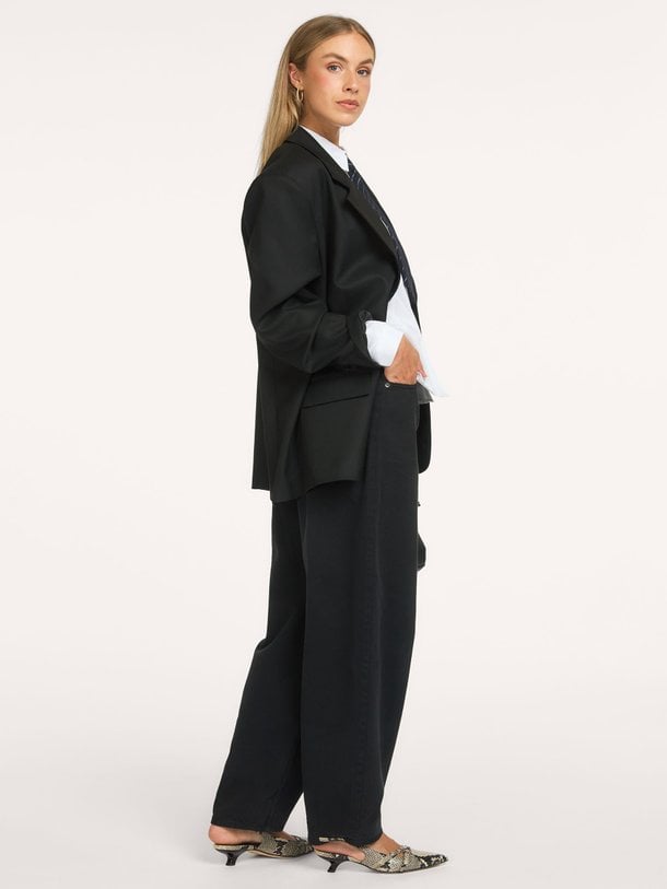 Akira, high waist barrel fit jeans