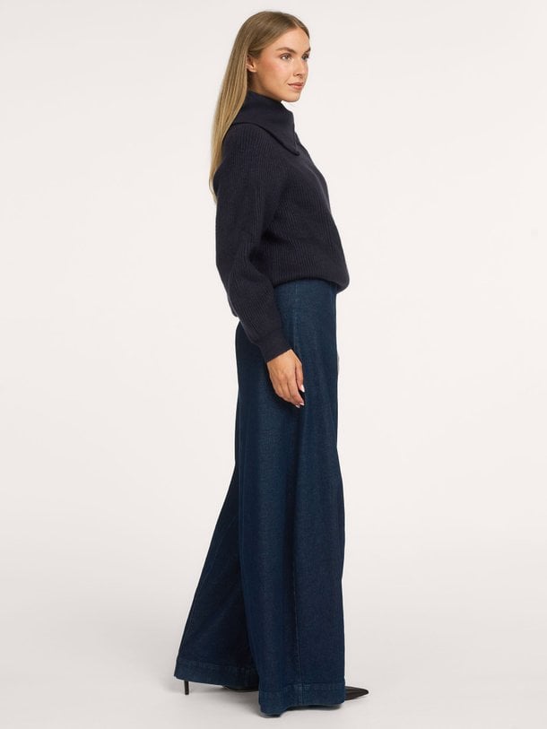 Merli, high waist barrel fit jeans