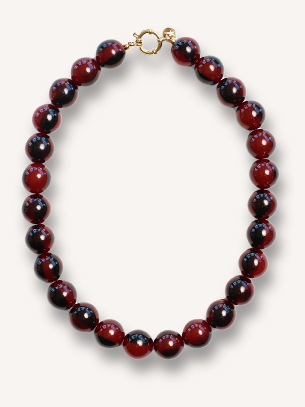 Wilma Burgundy Marble Necklace Wilma, kralen halsketting