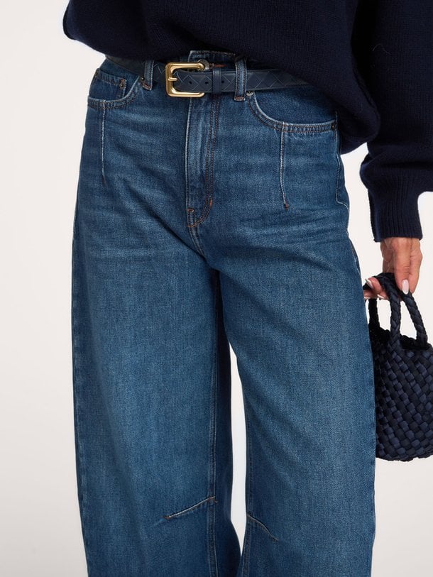 Liable, high waist barrel fit jeans