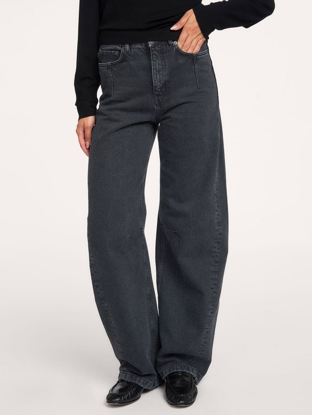 Liable, high waist barrel fit jeans