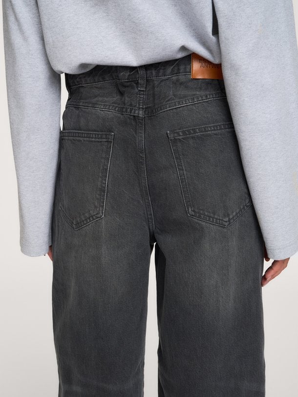 KRISP Krisp, high waist barrel fit jeans