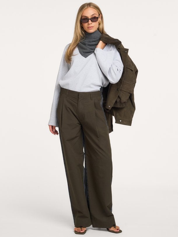 KRISP Krisp, high waist barrel fit jeans