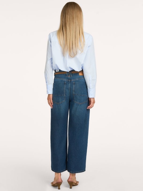 Derive, high waist barrel fit jeans