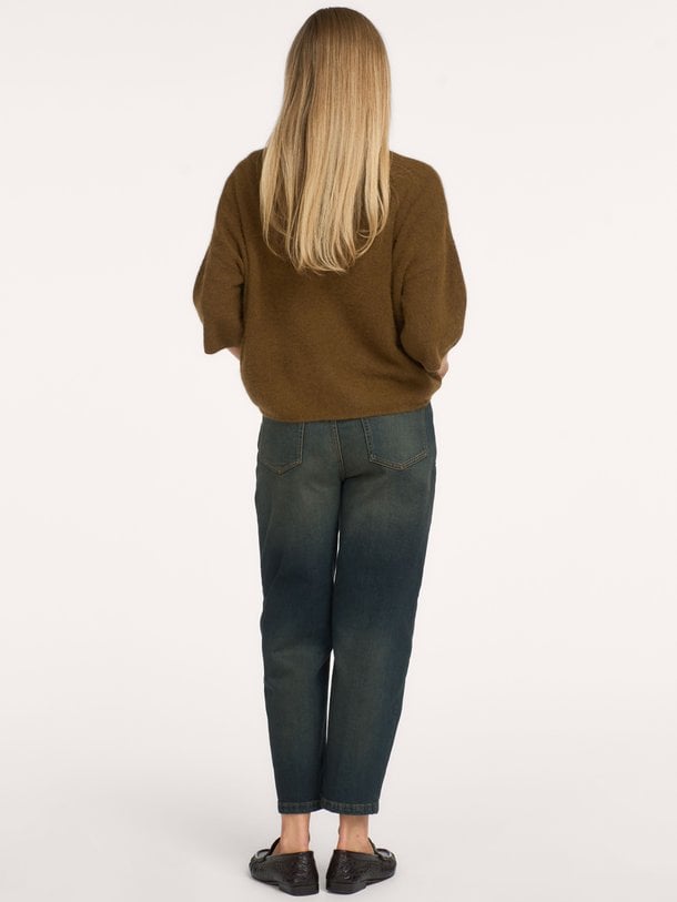 Flown, high waist barrel fit jeans