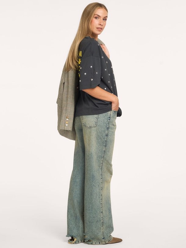 KOURSE Kourse, organic cotton T-shirt met studs
