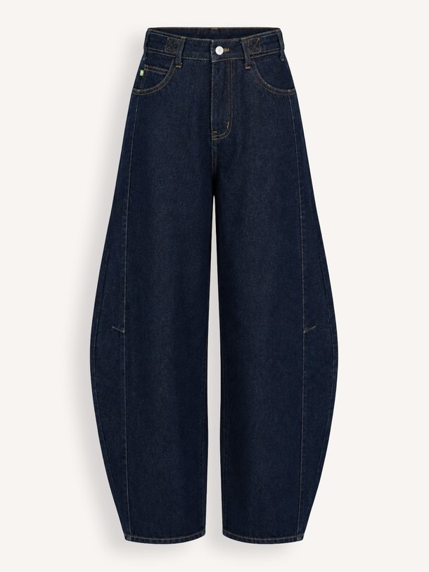 Nami, high waist barrel fit jeans