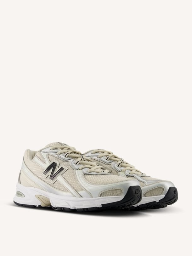 U740 U7402, mesh sneakers