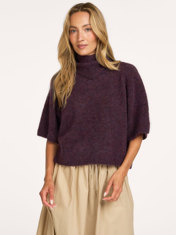 66.006 Mohairmix trui met losse sjaal