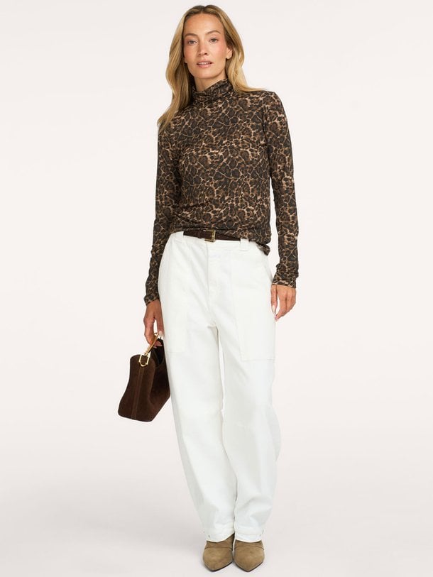 66.403 Viscosemix leopard longsleeve