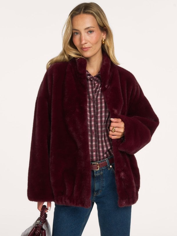 AM-GP-GLADYS-F Gladys, fake fur jas
