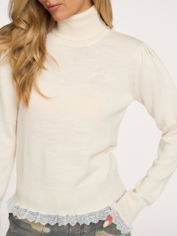 Merino Turtleneck w lace details Merino wollen coltrui