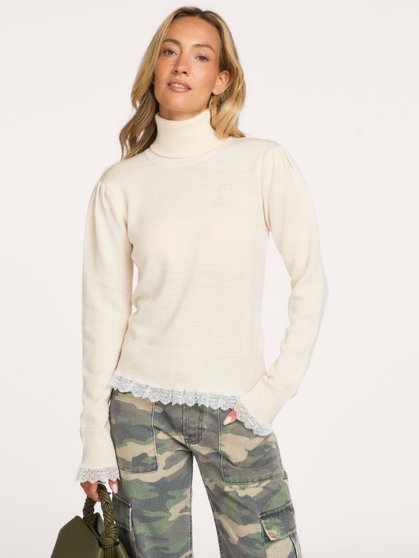 Merino Turtleneck w lace details Merino wollen coltrui