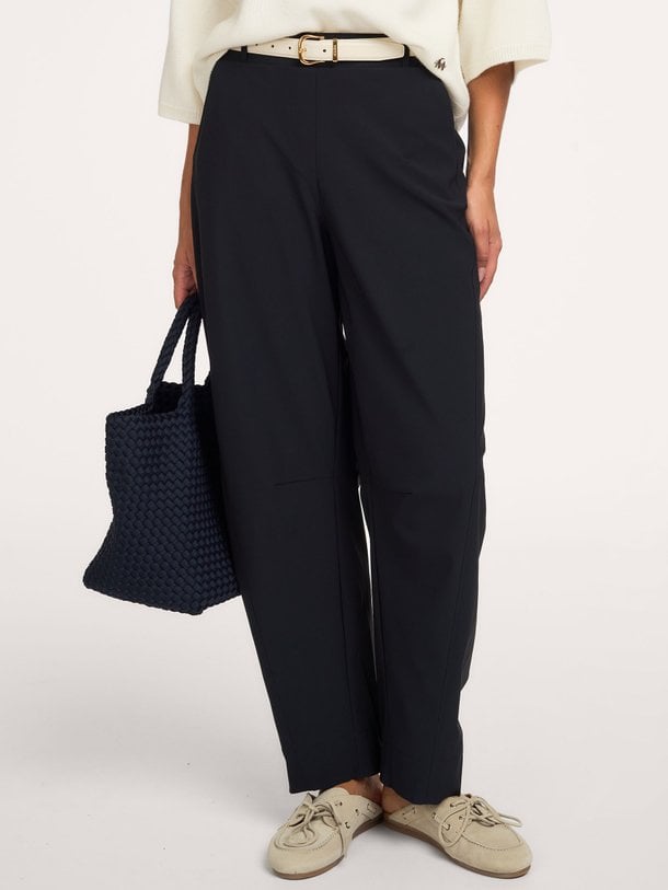 Marlise barrel trousers Marlise, heavy travel jersey barrel broek