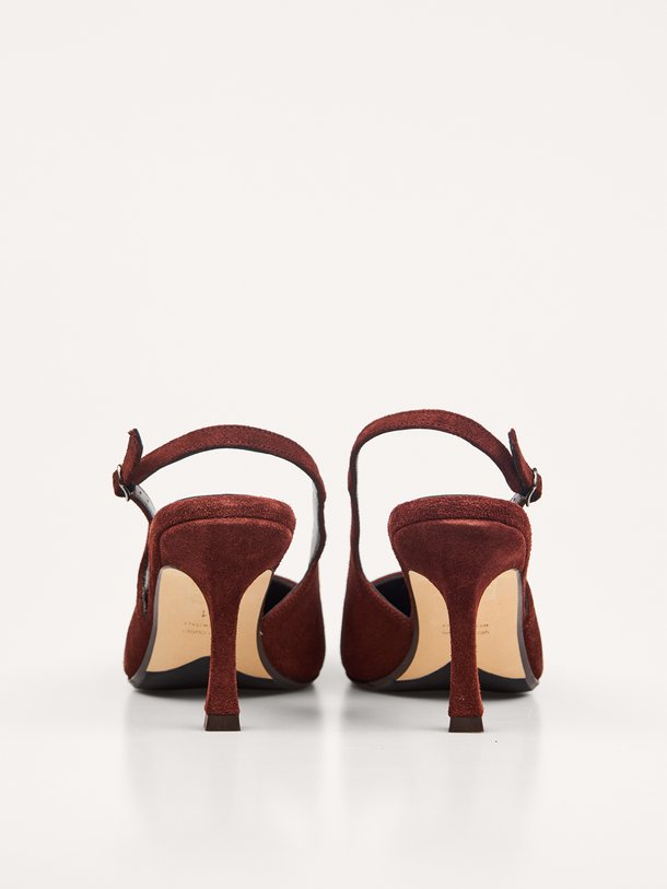 A Little More, suède slingbacks