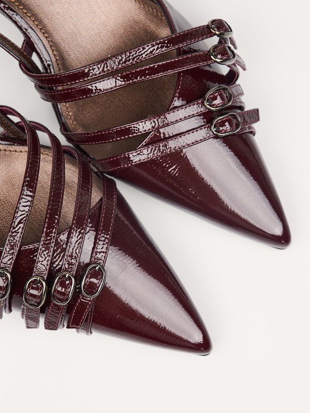 I Wanna, laklederen slingbacks