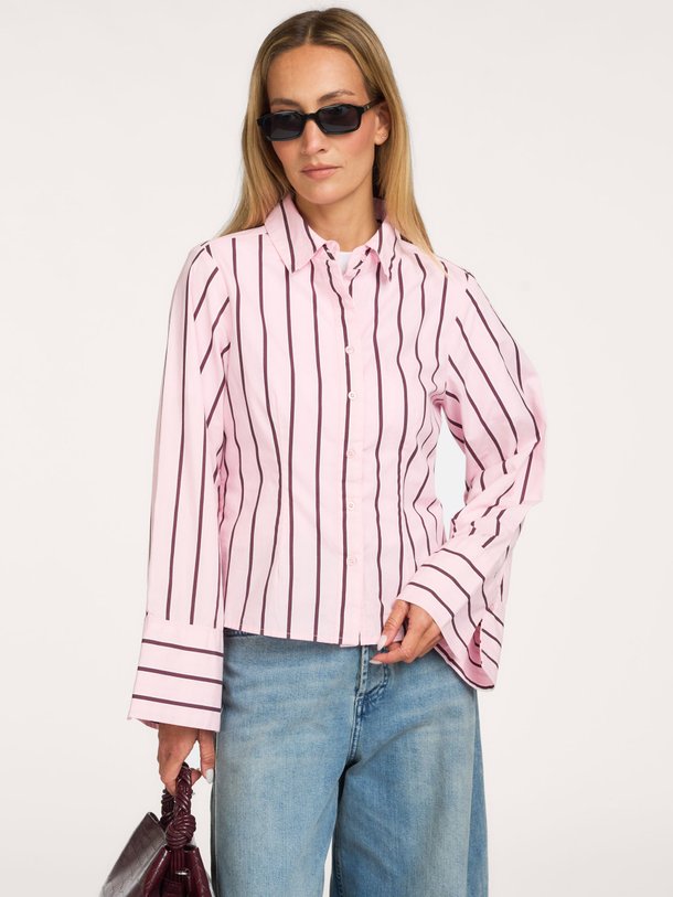 Rosa, katoenen gestreepte blouse