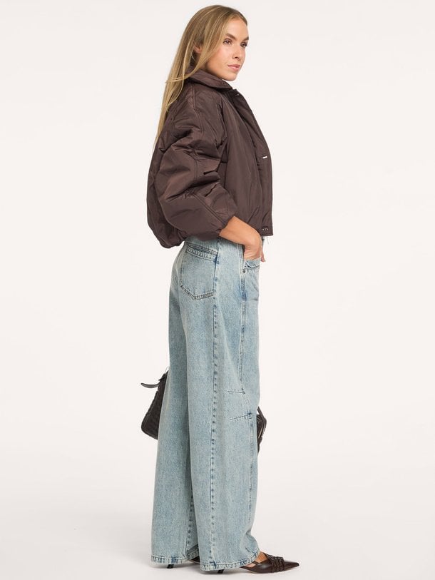 Jackson, high waist barrel fit jeans