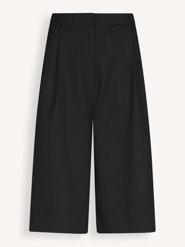 Rima Slim Pinstripe Shorts Viscosemix bermuda