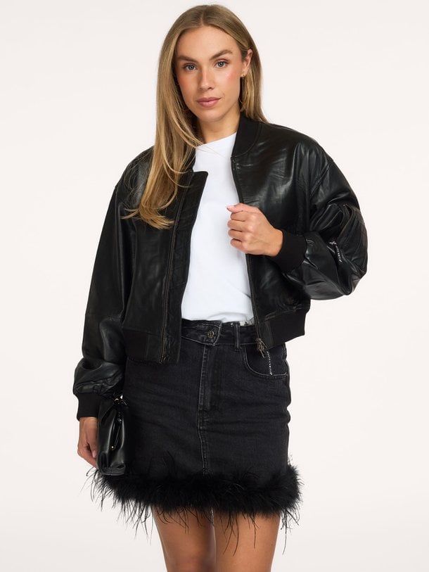 Yasmin, lederen bomber jack