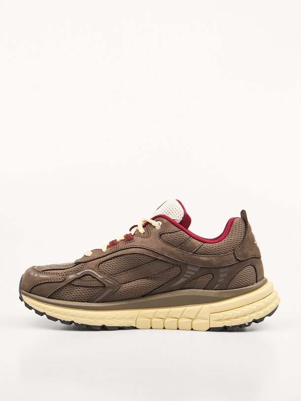 The Re-Run Vibram, mesh sneakers