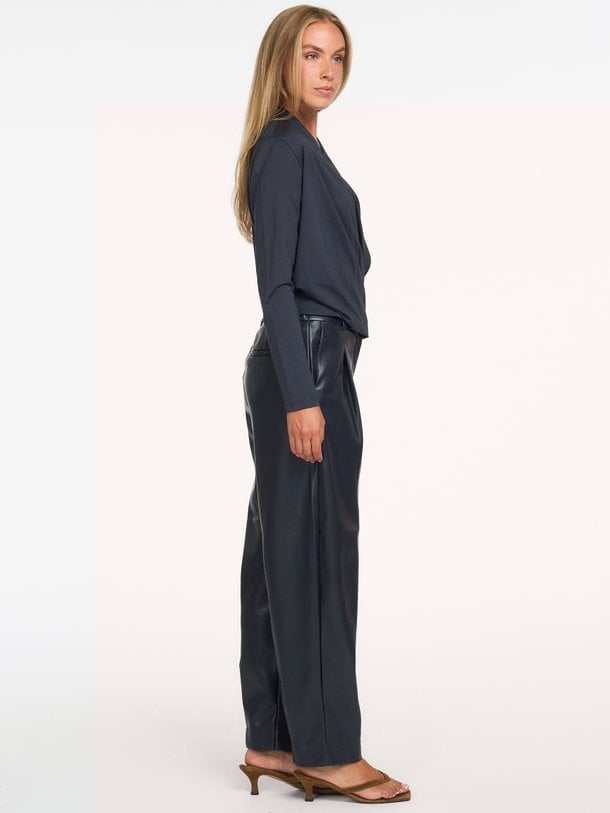 Minora, leatherlook barrel broek