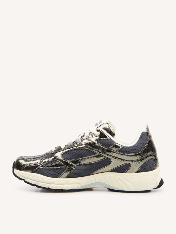 The Re-Run Cracked The Re-Run Cracked, metallic sneakers